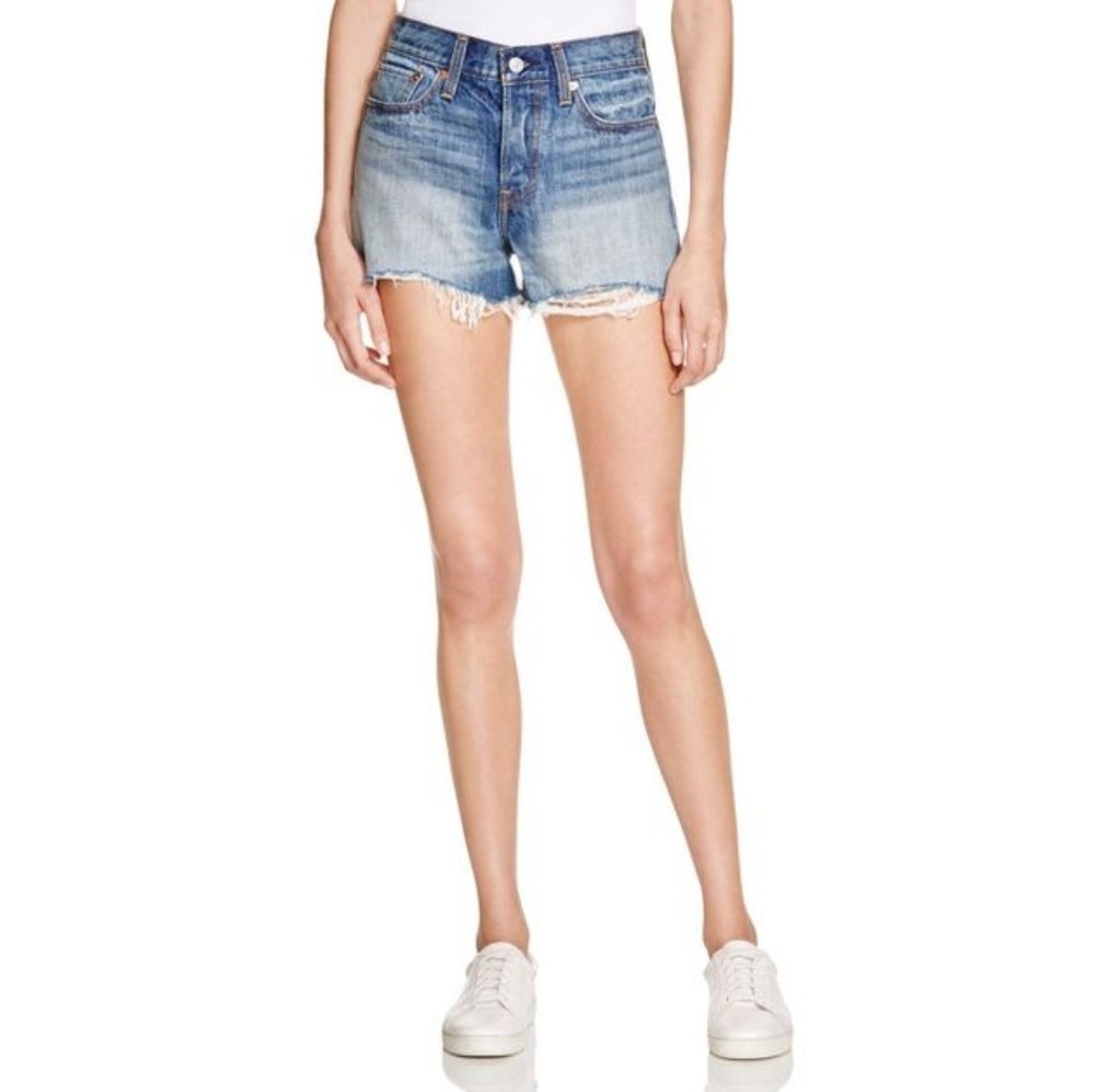 levi's wedgie denim shorts buena vista light